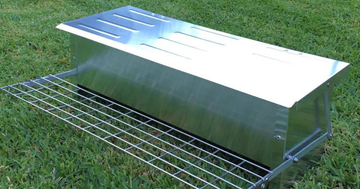 Auto Chicken Feeder
